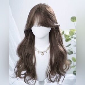 SHEIN Long Wavy Wig with Curtain Bangs - Light Brown